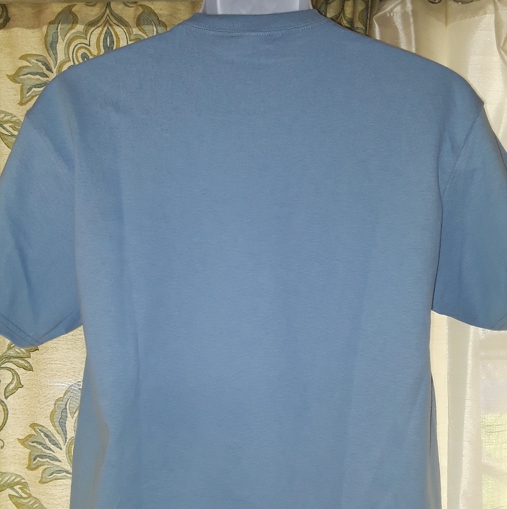 NWT "Think Big" Funny Goldfish Shark T-Shirt (M-L) - Picture 7 of 7